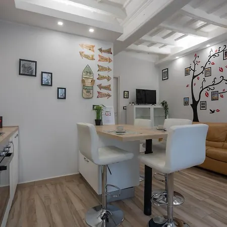 Apartment Tana Del Bianconiglio By Wonderful Italy Turin